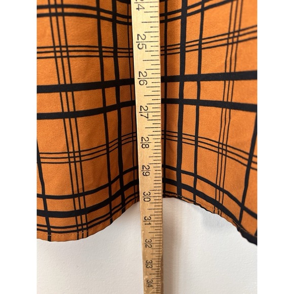Susan Graver Women Top Tunic Weekend Plaid Amber Black Button Down Size 1XLP - Picture 6 of 9
